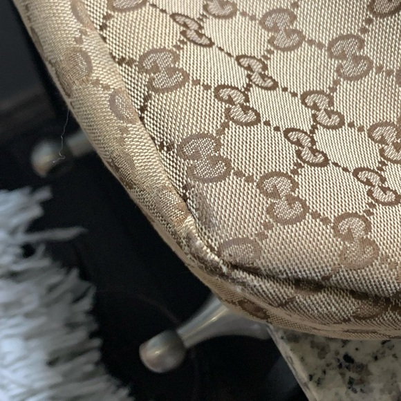 🎉HP🎉Gucci Horsebit Hobo Large ONLY part 2 - Picture 15 of 17
